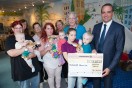 Press picture: Birthday present: Vaillant hands donation to Mothers Group Mama mia